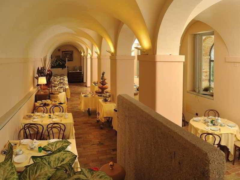 Albergo San Domenico Urbino Eksteriør billede